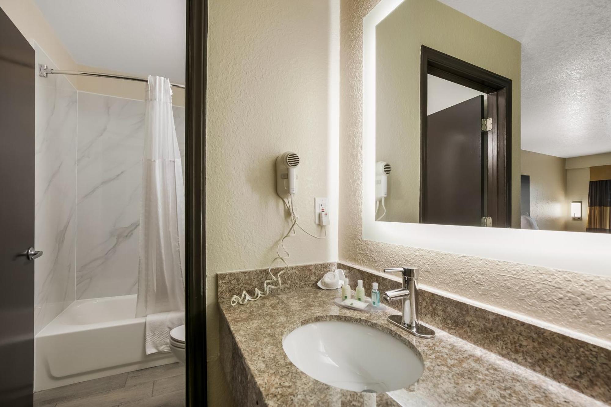 Quality Inn Commerce At I-85 Esterno foto