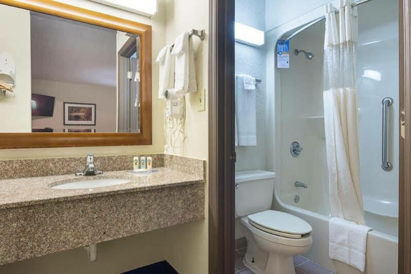 Quality Inn Commerce At I-85 Esterno foto